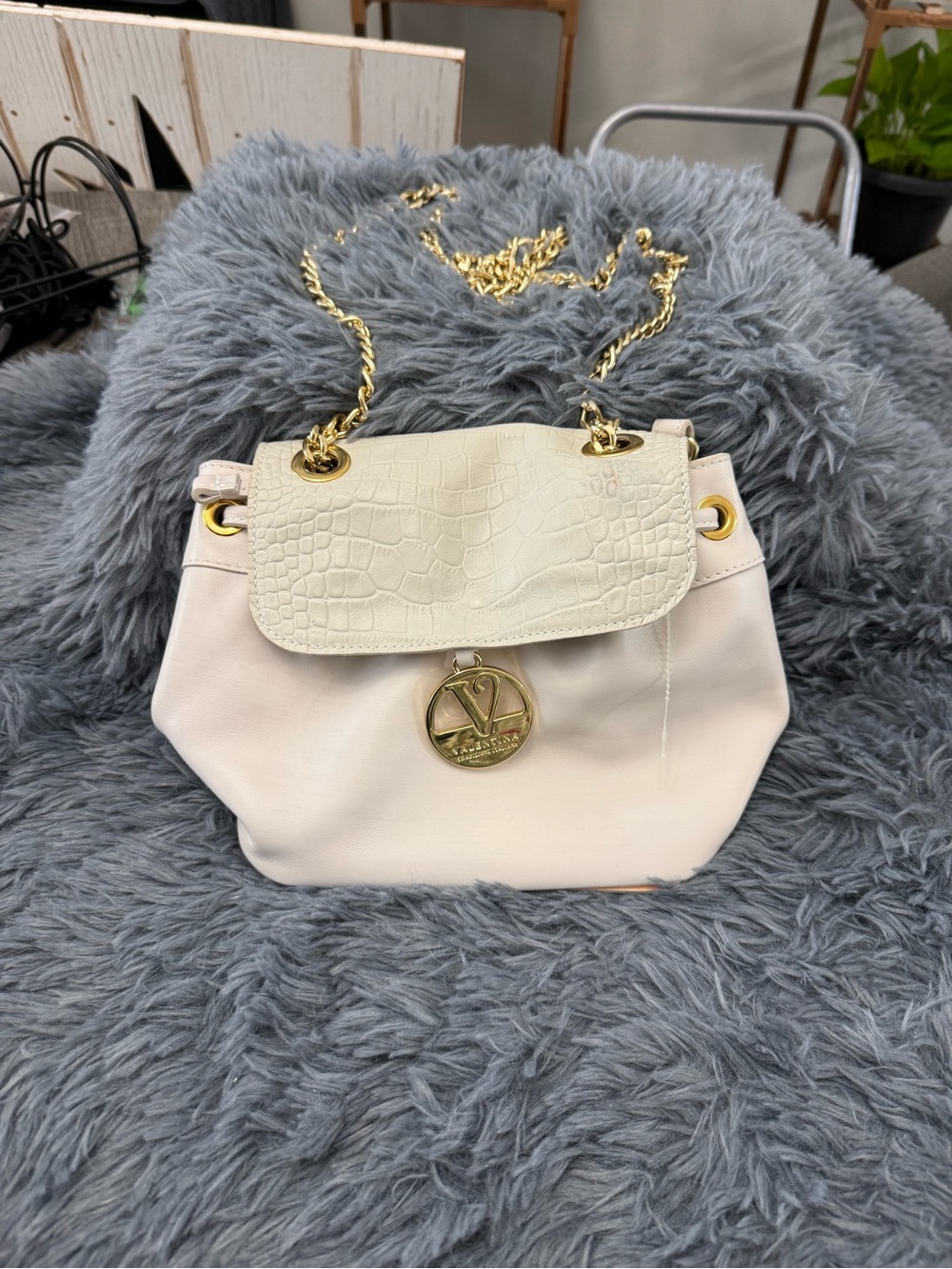Valentina Tradizione Italiana Cream With Gold Chain-Shoulder Bucket Bag/Backpack
